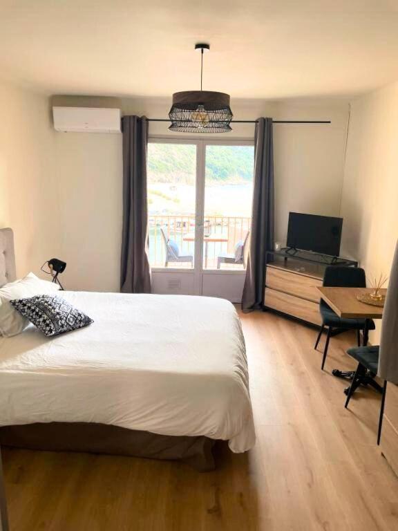 Appartements Les Residences Du Port La Siesta Porto  Экстерьер фото